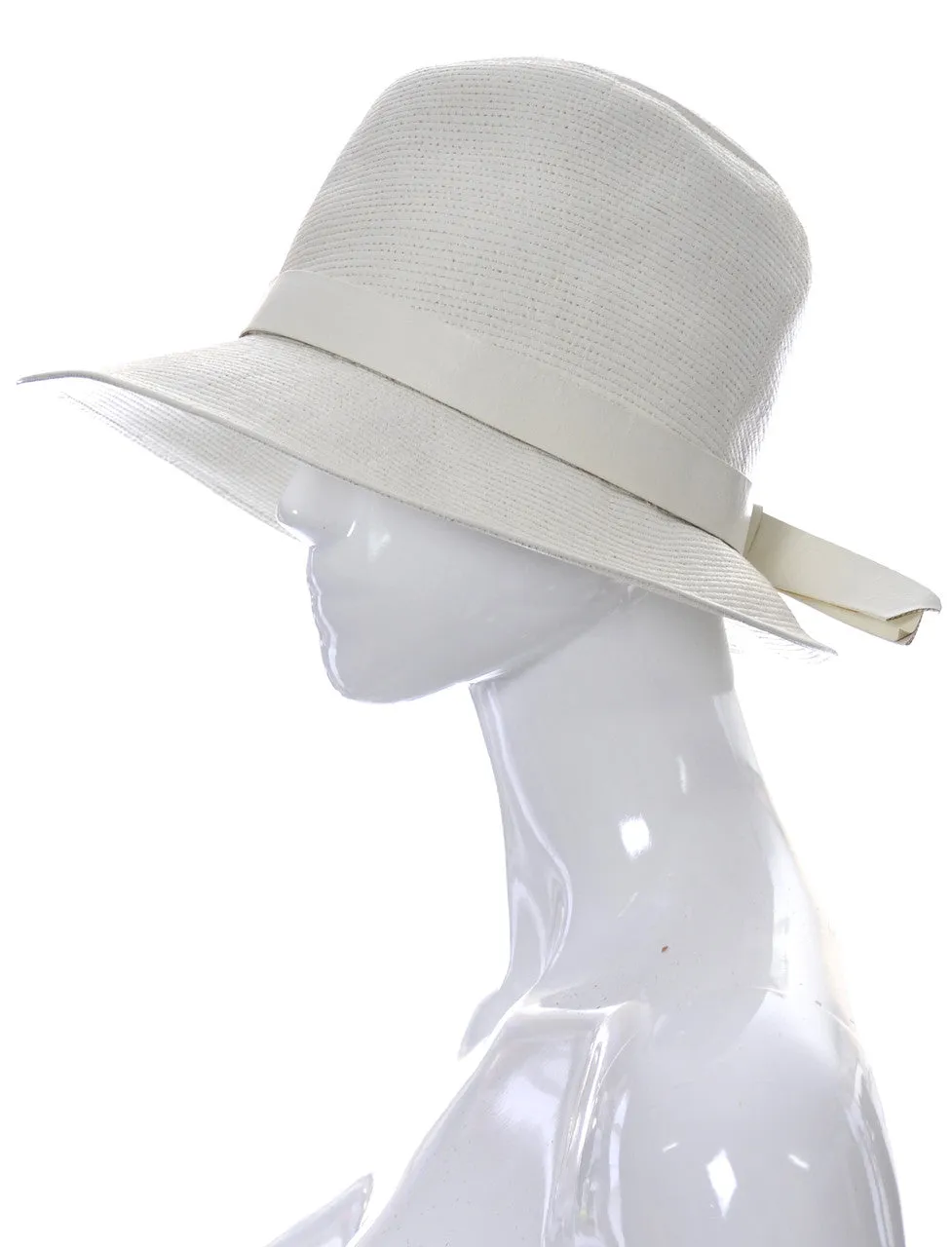 1960s Vintage Hat from Lord and Taylor Made in France White Leather