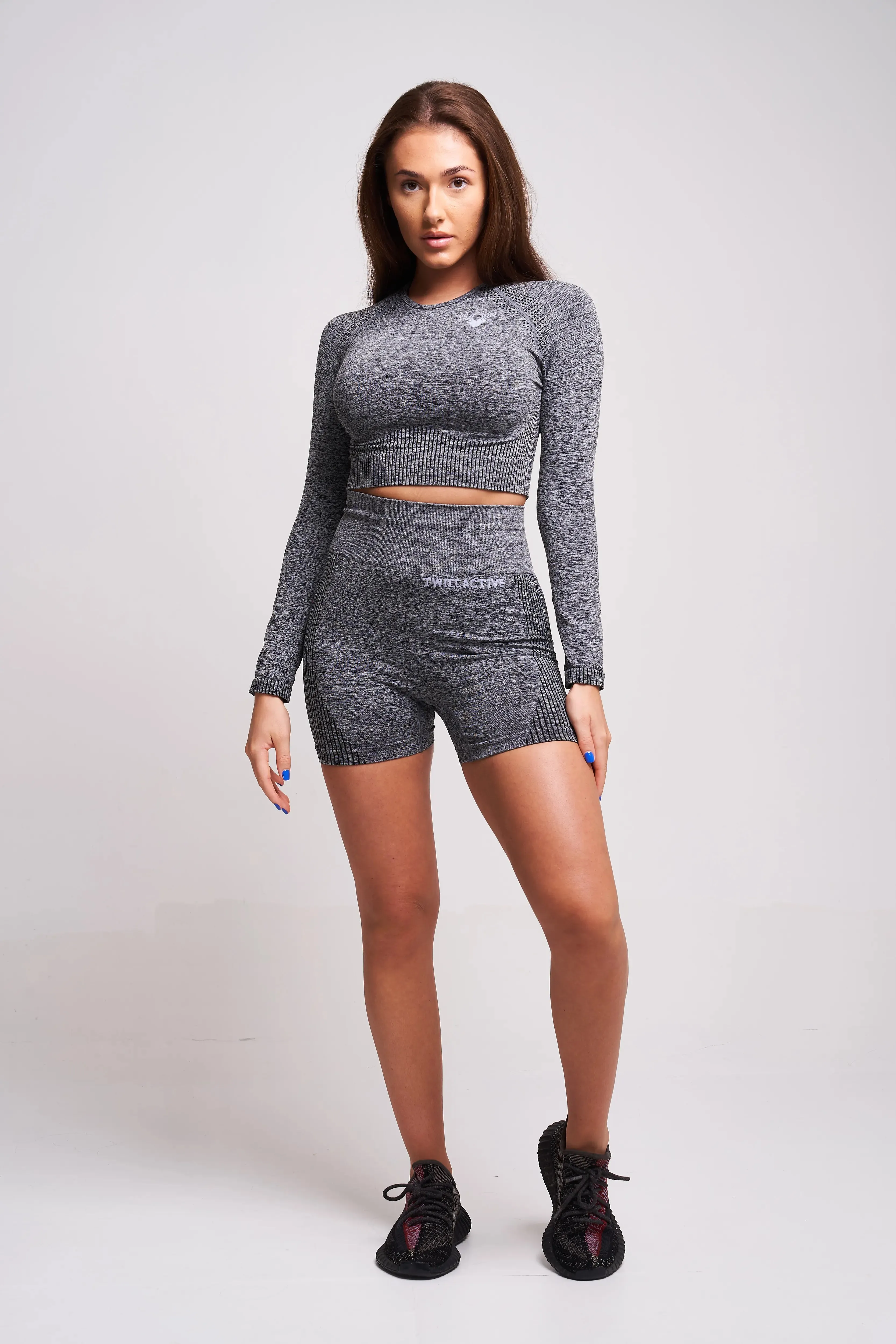 Acelle Recycled Long Sleeve Crop Top – Grey Marl