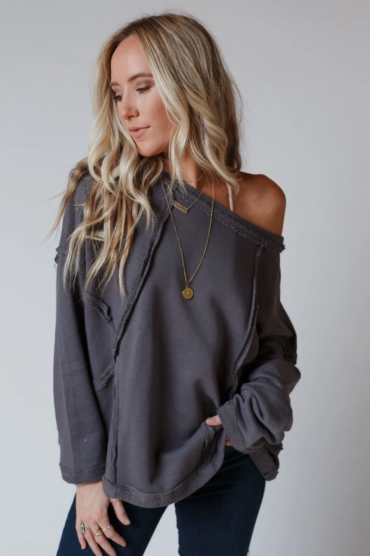 Bailey Oversized Raw Edge Top - Charcoal