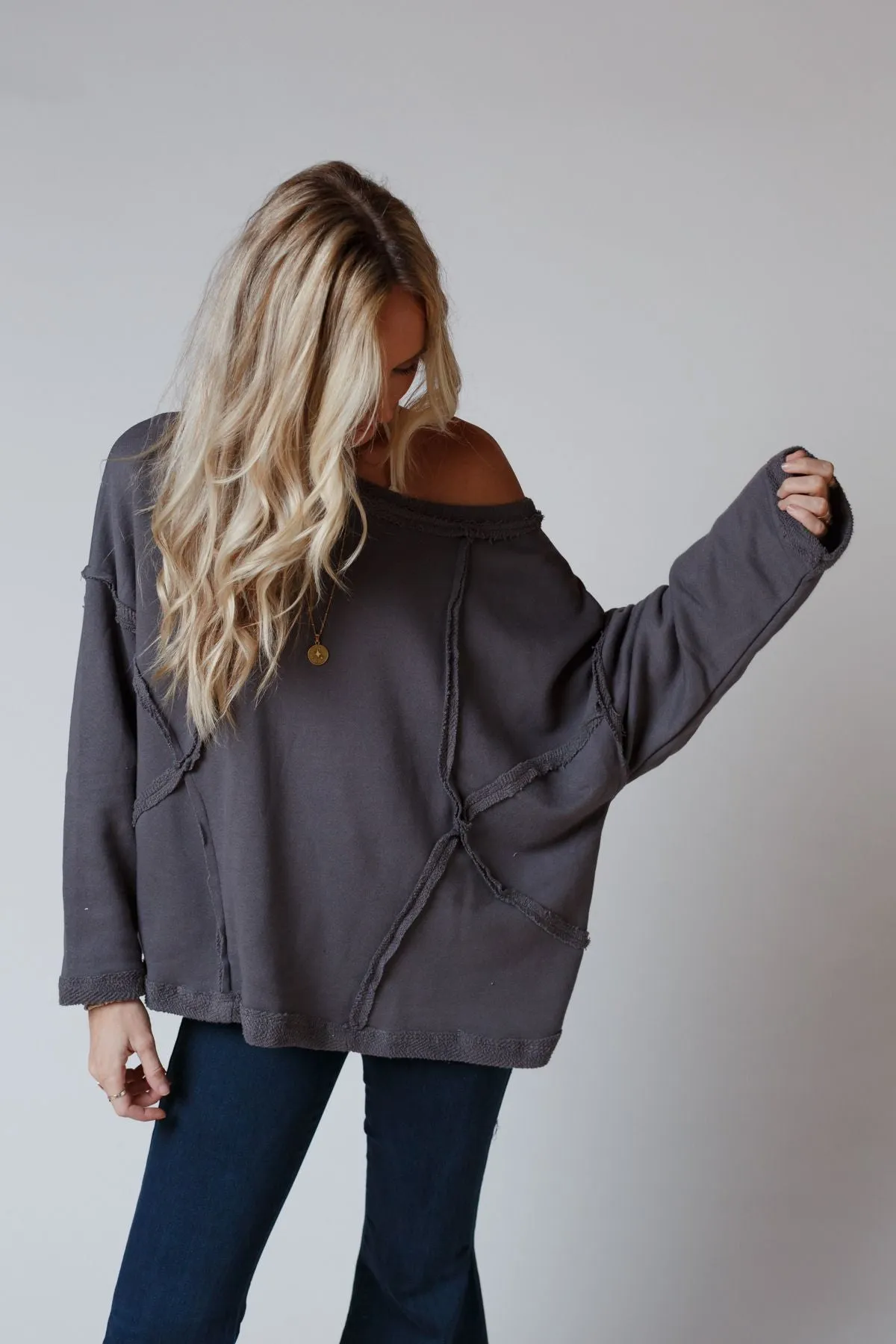 Bailey Oversized Raw Edge Top - Charcoal