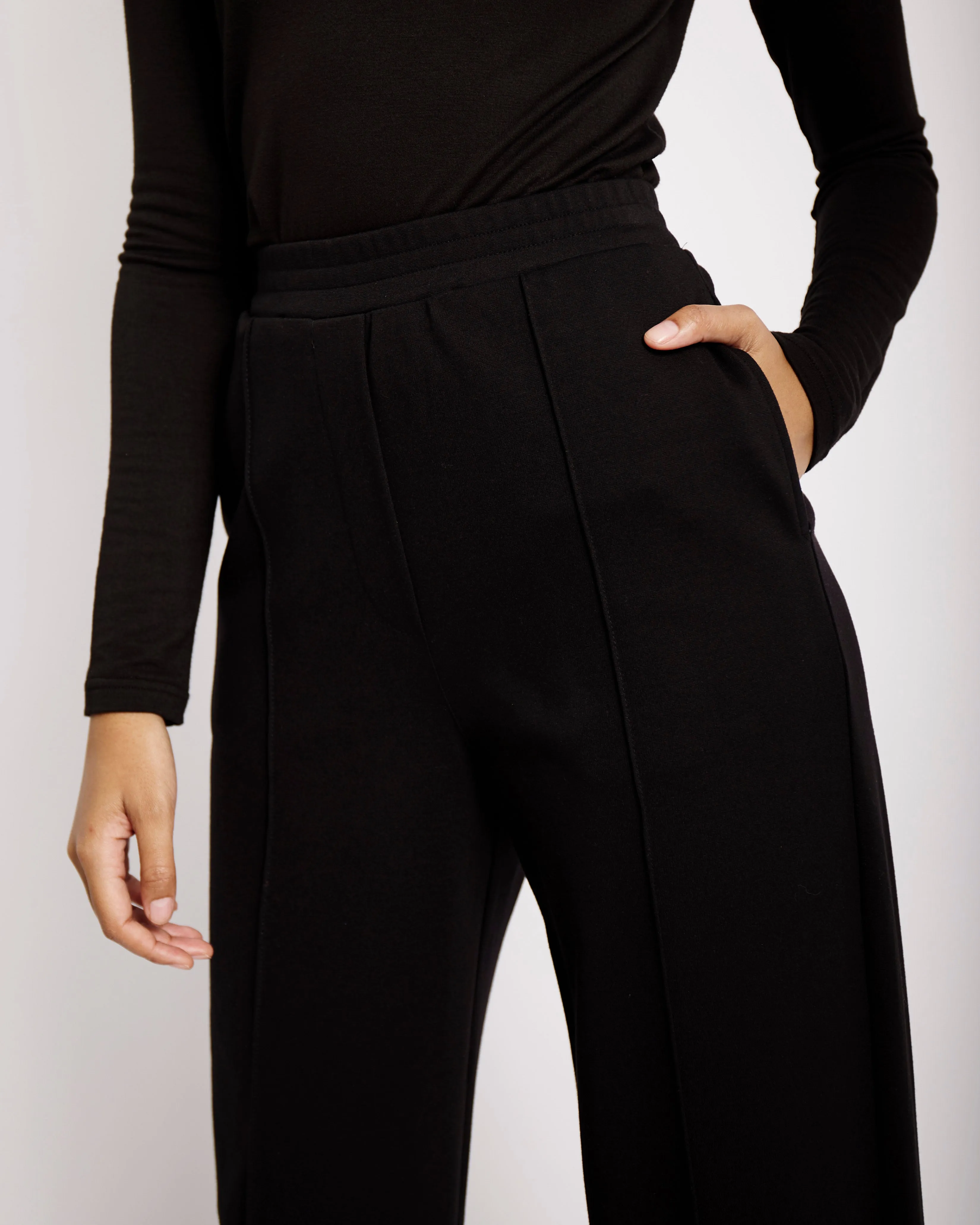 Casual Tailored Ponti Pants in Black