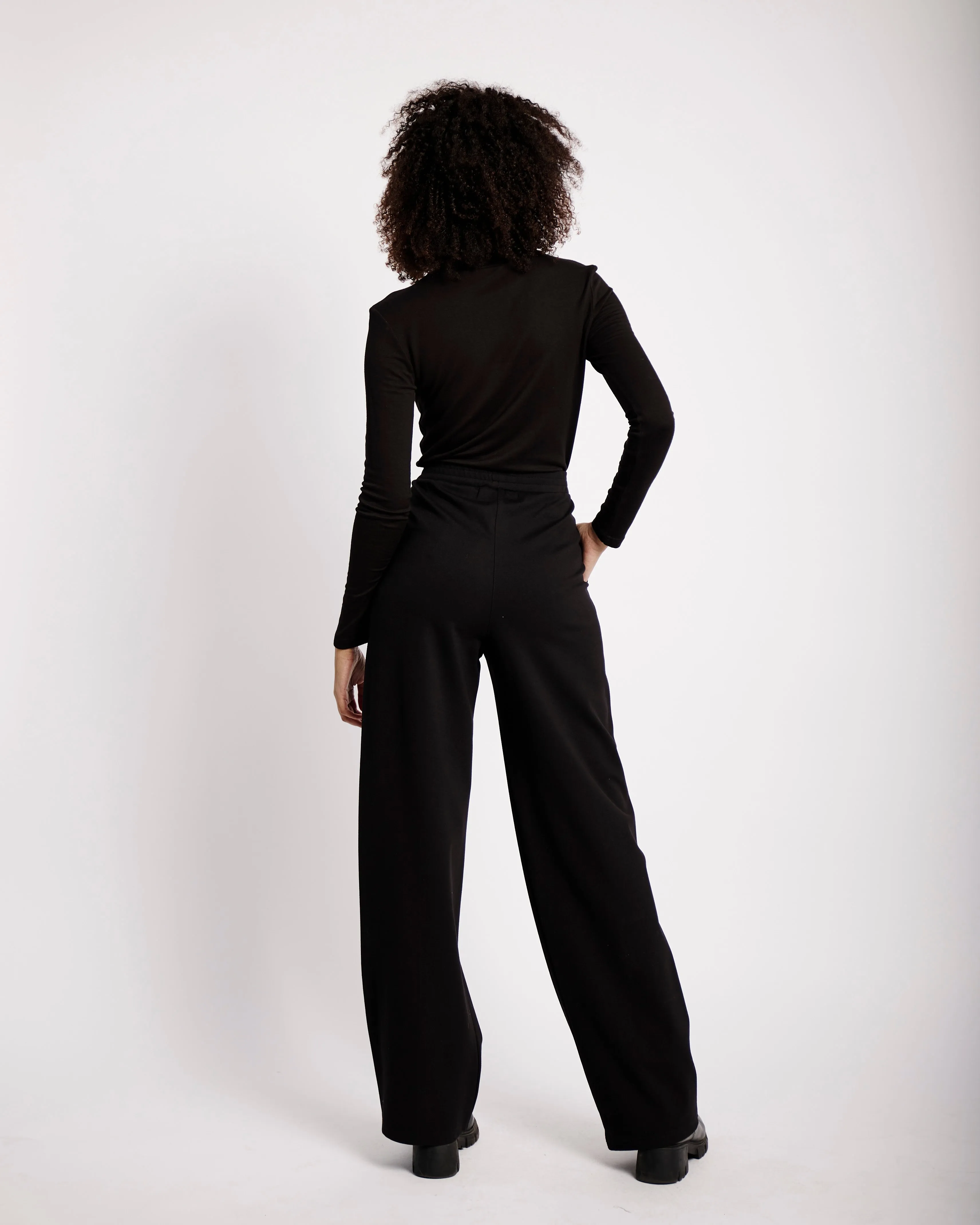 Casual Tailored Ponti Pants in Black