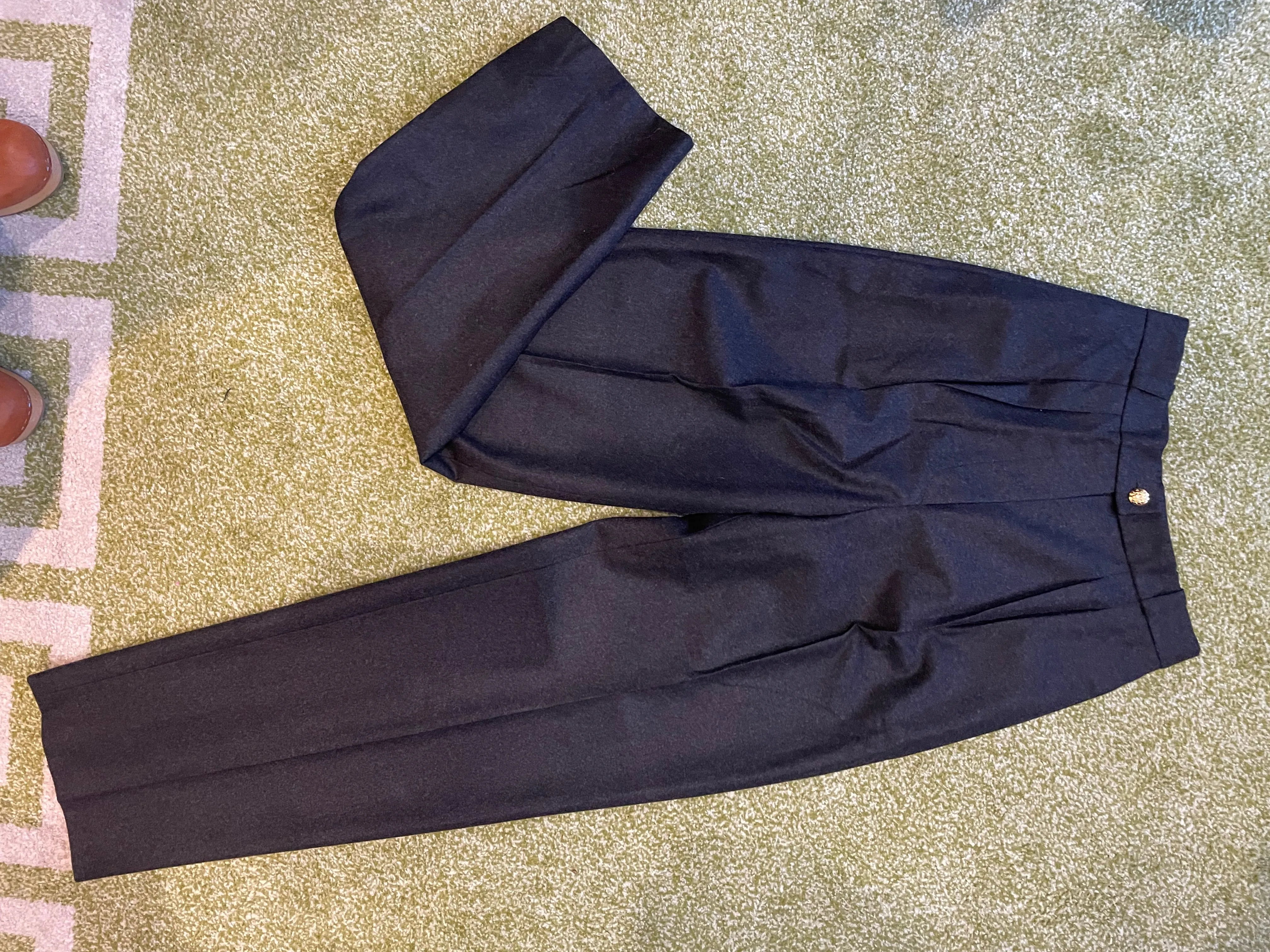 Chanel Wool Pants (Size 8)