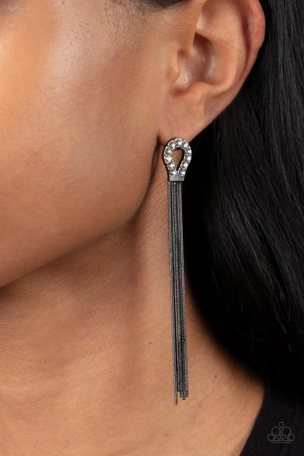 Dallas Debutante - Black Post Earring