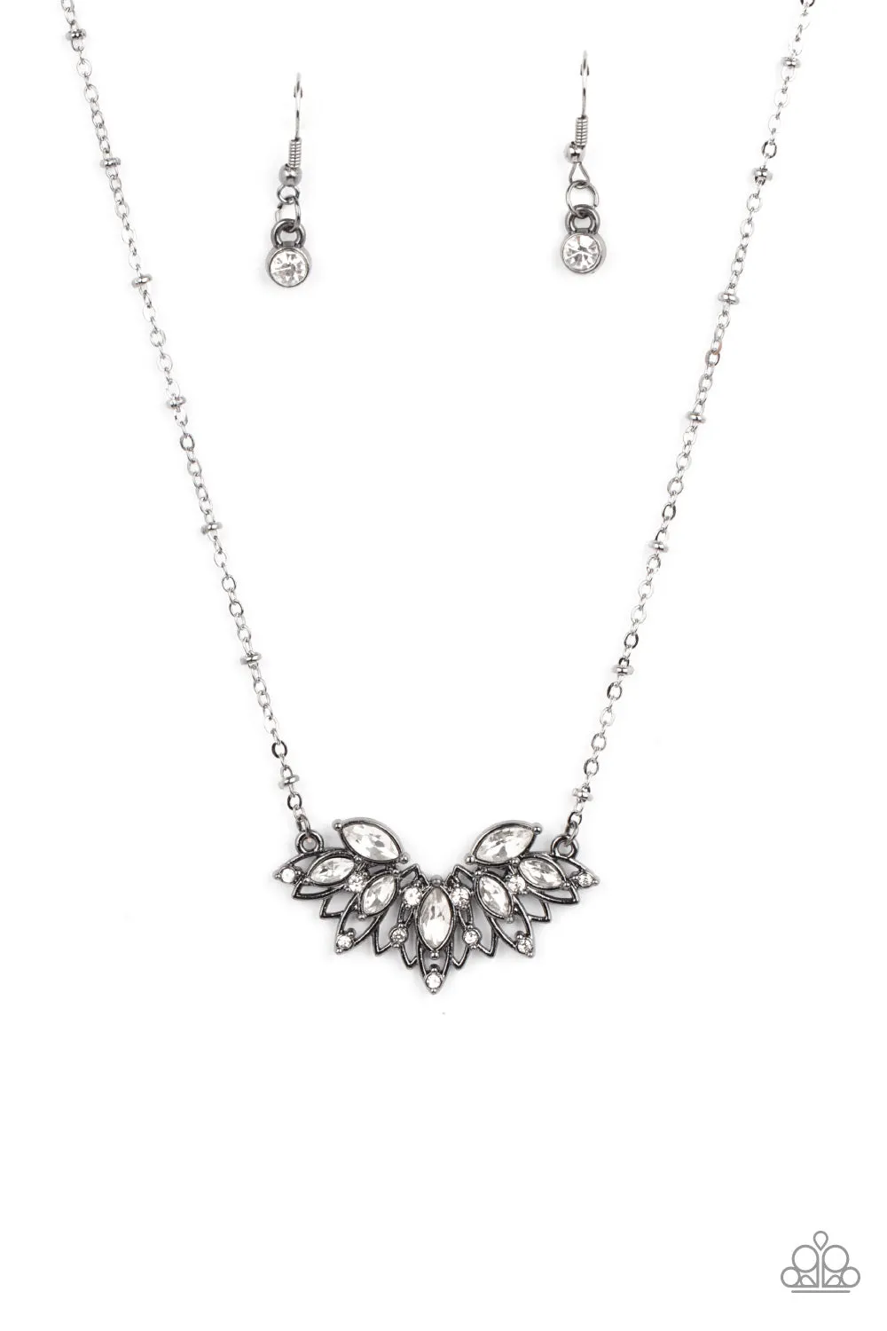 Deluxe Diadem - Black Necklace