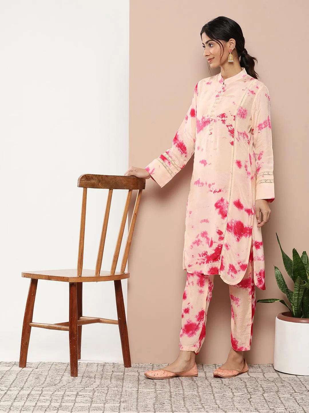 Divena Muslin Tie and dye Printed Kurta Pant Set with Organza Dupatta