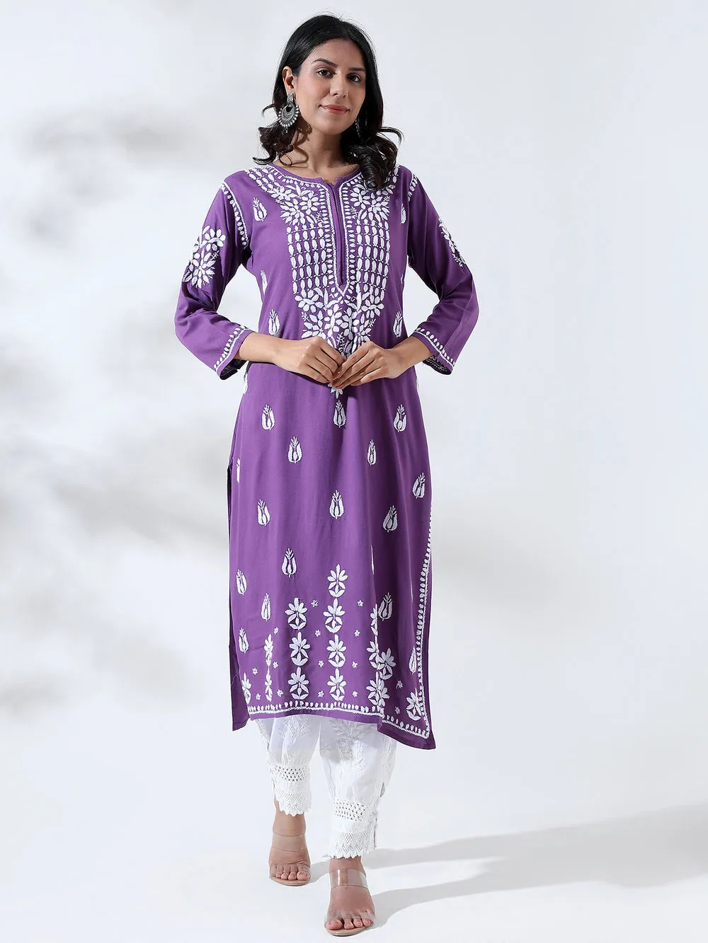 Dori Modal Chikankari Kurti