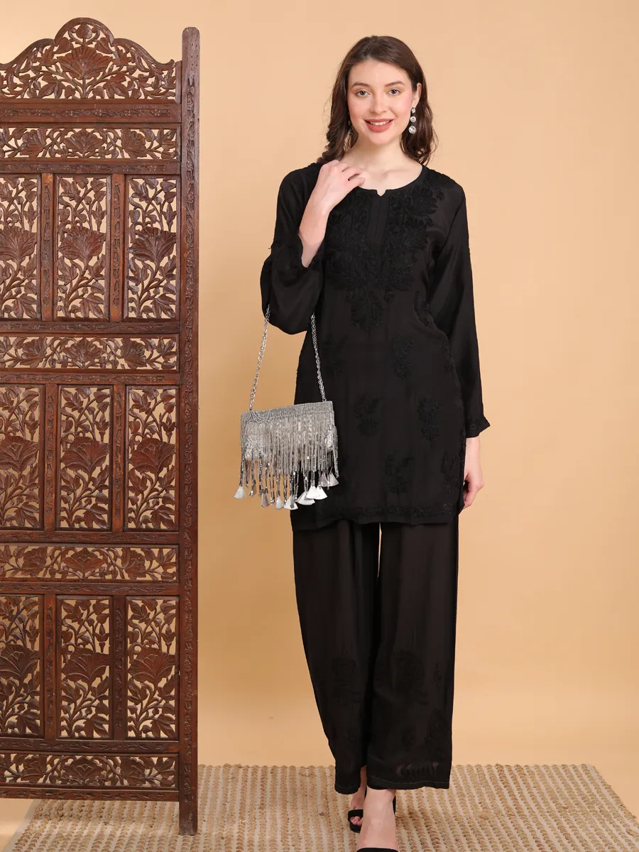 Tripti Muslin Premium Chikankari Short Kurti