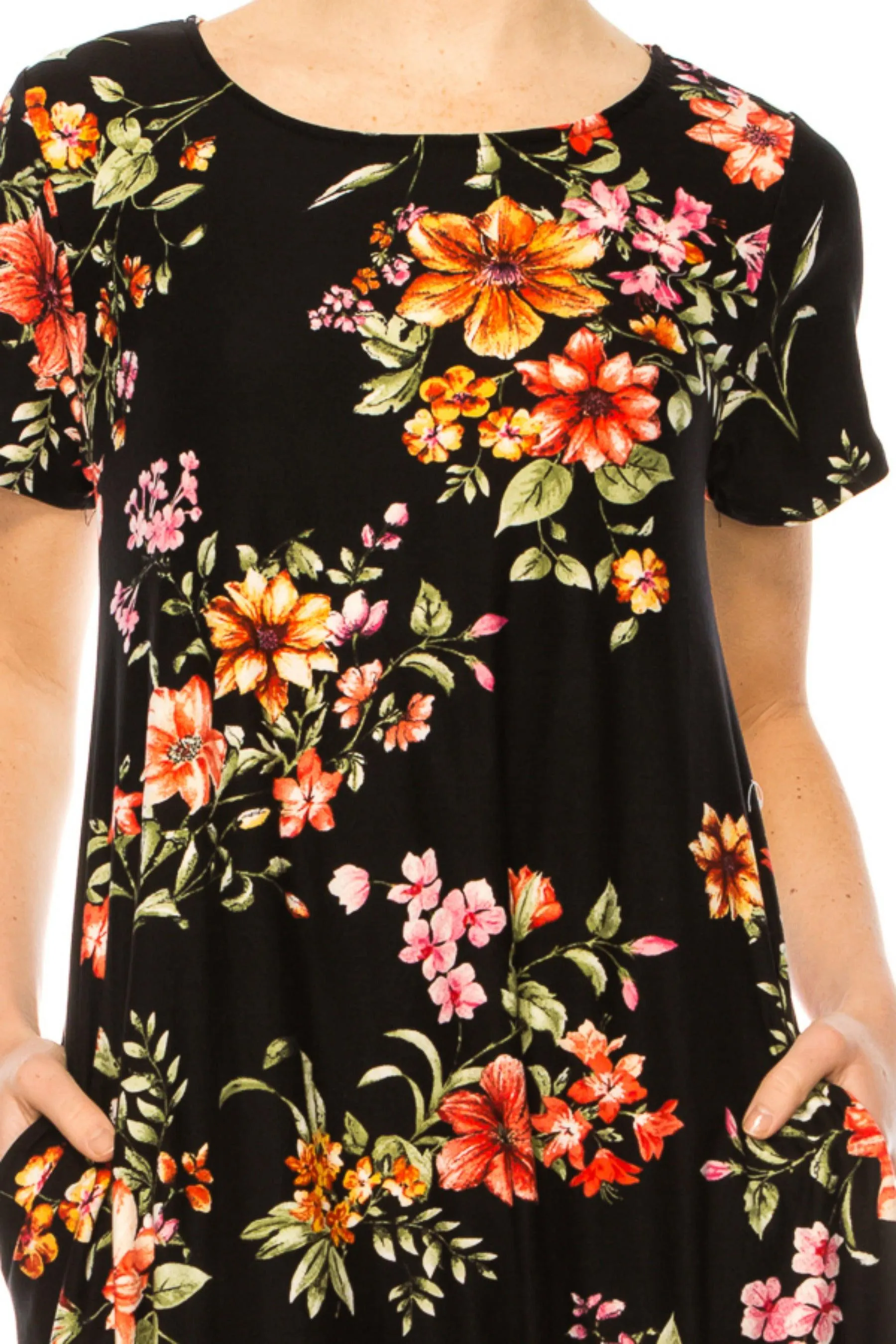 Women's Floral Short Sleeve Dress with Round Neckline and Side Pockets